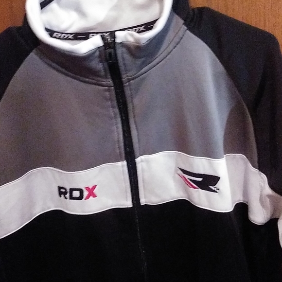 Jacket - Picture 2 of 3